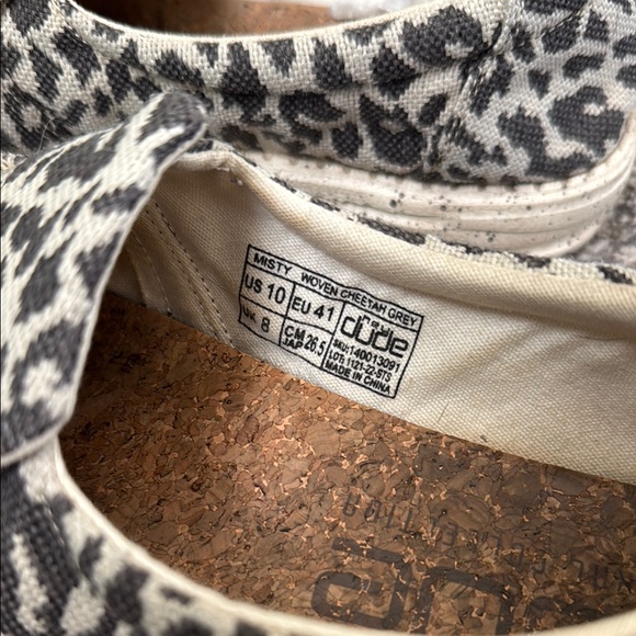 Hey Dude Women's Leopard Print Shoes - Picture 4 of 8